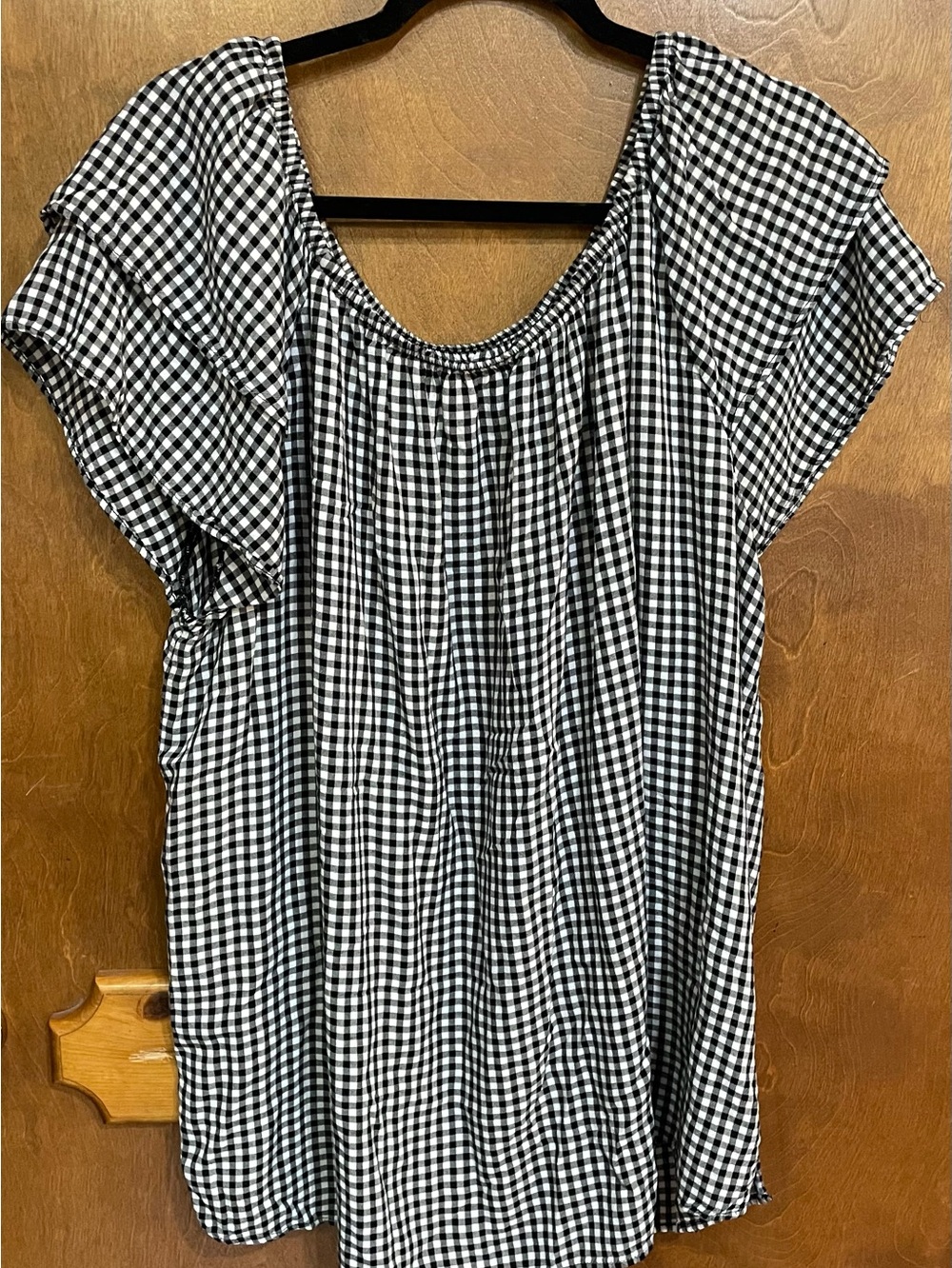 Terra sky Black & White top